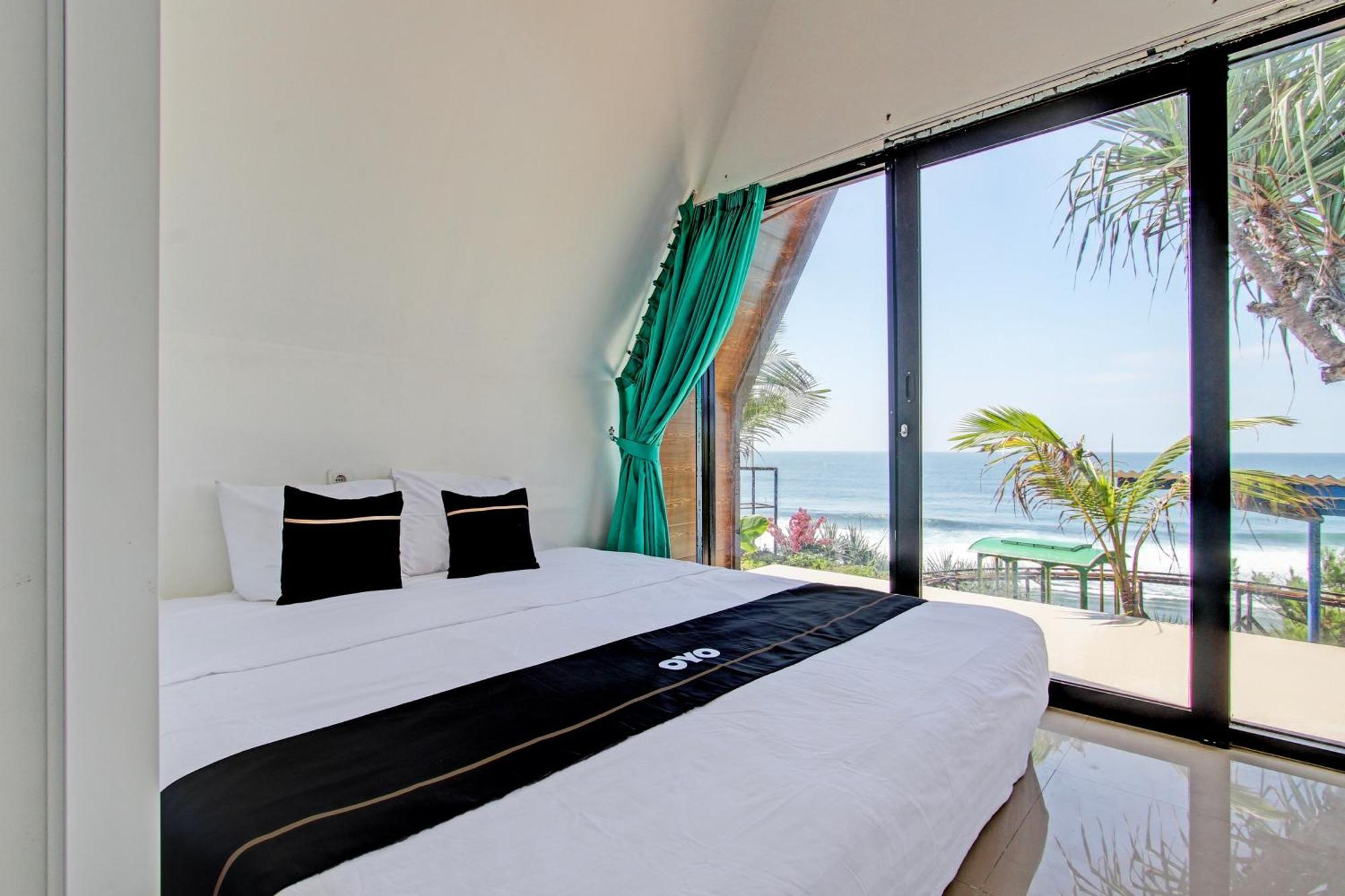 Palette 93389 Osanna Beach Resort Wonogiri Exterior foto